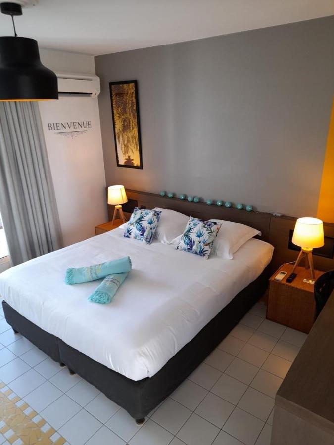 Studio Kaz Ananas Au Manganao Saint-Francois  Ngoại thất bức ảnh