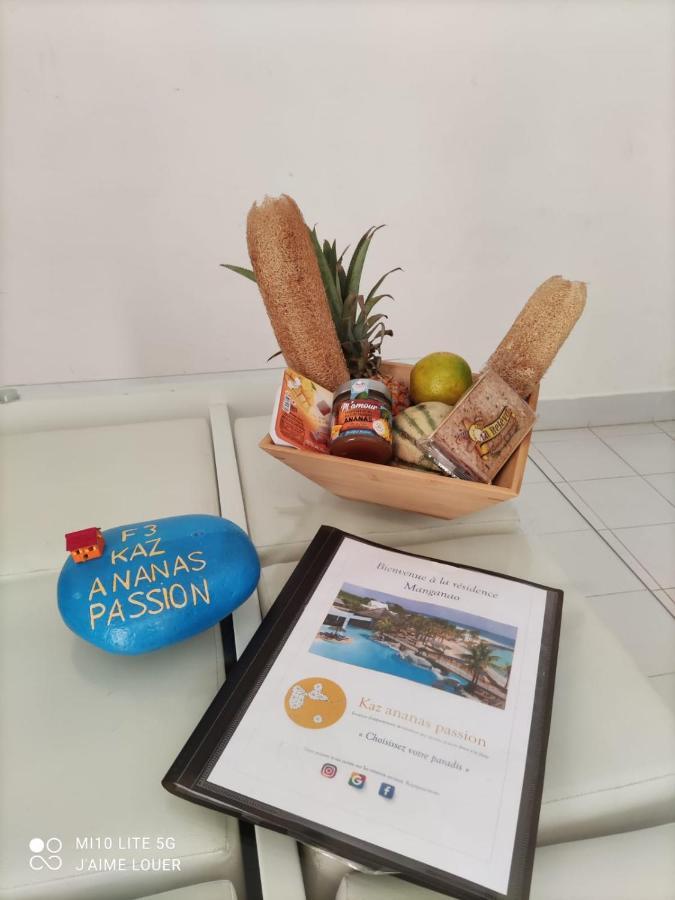 Studio Kaz Ananas Au Manganao Saint-Francois  Ngoại thất bức ảnh